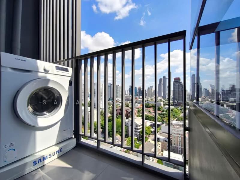 Maru Ekkamai 2, Bangkok, 70-5 Sukhumvit 63 Road, Phra Kanong Nua, Watthana, Bangkok, 1 Bedroom, 30 sqm, Condo For Rent, by Sataporn Jalao, 500328748 - DDproperty.com