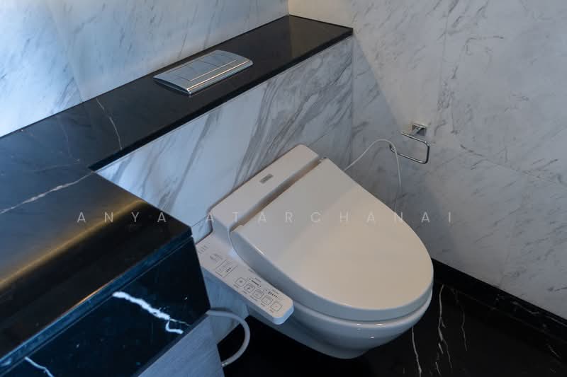 Saladaeng One, Bangkok, Sala Daeng 1 Alley, Silom, Bang Rak, Bangkok, 1 Bedroom, 56 sqm, Condo For Rent, by Anya Atarchanai , 500328753 - DDproperty.com