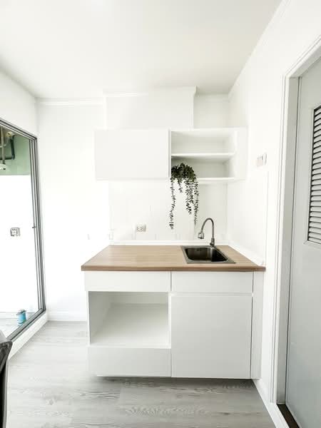 Lumpini Ville Pattanakarn - New Phetchaburi, Bangkok, - Soi Phatthanakan 26, Phatthanakan Road, Suan Luang, Suan Luang, Bangkok, 1 Bedroom, 23 sqm, Condo For Sale, by เป๊ปเปอร์, 500328778 - DDproperty.com