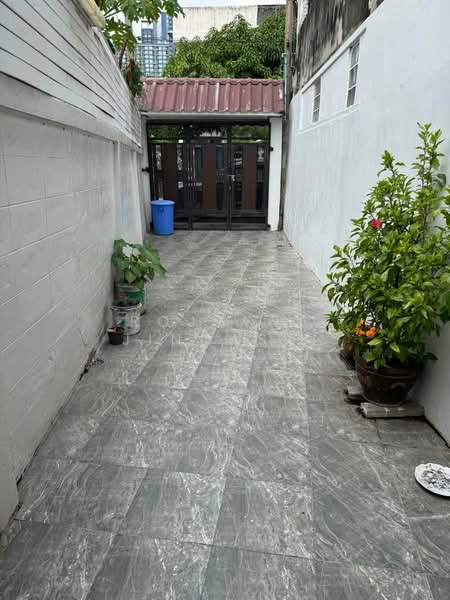 undefined, Bangkok, Suan Luang, Bangkok, 4 Bedrooms, 325 sqm, Townhouse For Rent, by Rojjana Jindasri, 500328796 - DDproperty.com