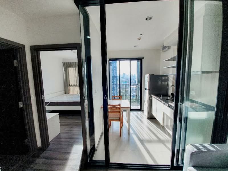 The Base Park East Sukhumvit 77, Bangkok, 99 Soi Pridi Banomyong 2, Phra Kanong Nua, Watthana, Bangkok, 1 Bedroom, 31 sqm, Condo For Sale, by Anya Atarchanai , 500328822 - DDproperty.com