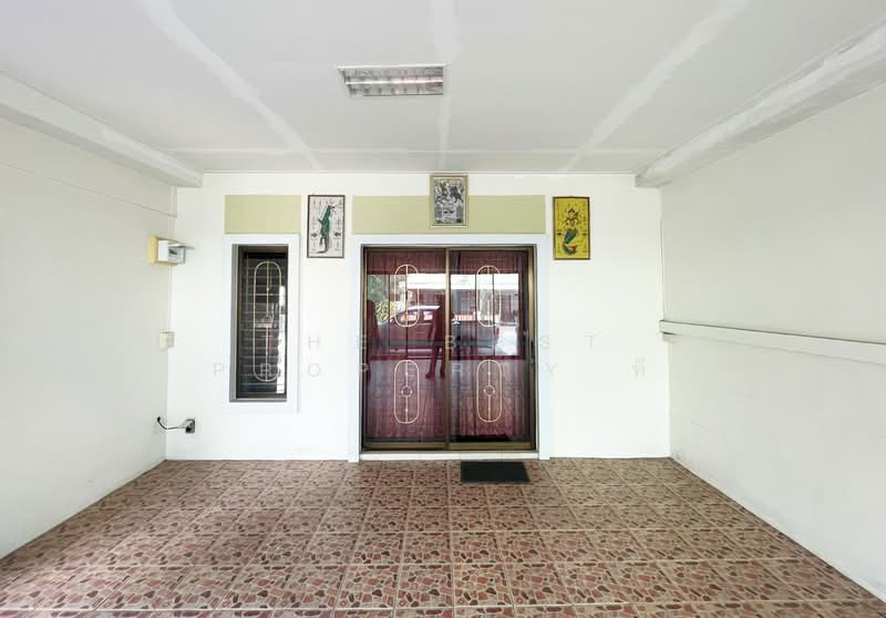 แฟมิลี่ทาวน์ 2, ชลบุรี, นาป่า, เมืองชลบุรี, ชลบุรี, 100 ตร.ม., บ้านแฝด ขาย, โดย The Best Property ที, 500328826 - DDproperty.com