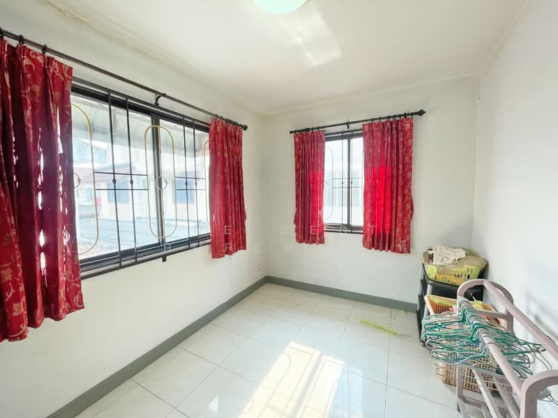 แฟมิลี่ทาวน์ 2, ชลบุรี, นาป่า, เมืองชลบุรี, ชลบุรี, 100 ตร.ม., บ้านแฝด ขาย, โดย The Best Property ที, 500328826 - DDproperty.com