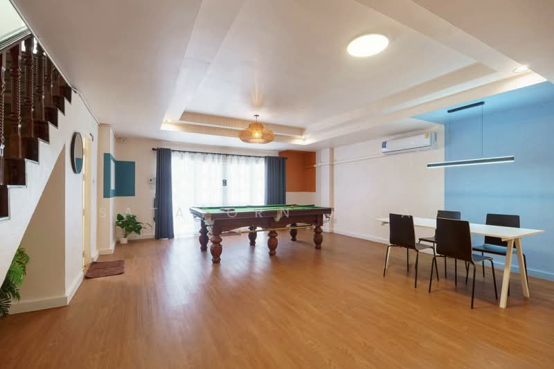 5-BR Townhouse, Bangkok, Khlong Tan Nua, Watthana, Bangkok, 5 Bedrooms, 400 sqm, Townhouse For Rent, by Sataporn Jalao, 500328866 - DDproperty.com