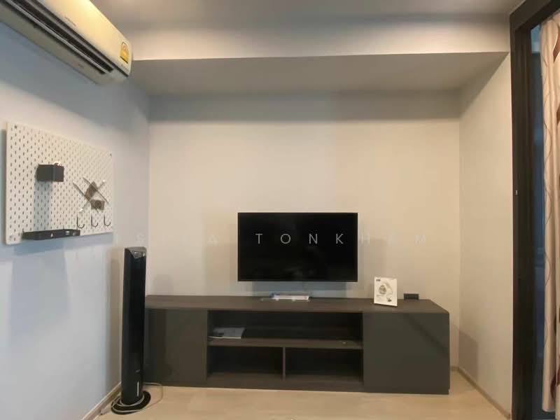 Venio Sukhumvit 10, Bangkok, 10 Sukhumvit, Khlong Toei, Bangkok, 1 Bedroom, 35 sqm, Condo For Rent, by Isika Tonkham, 500328906 - DDproperty.com