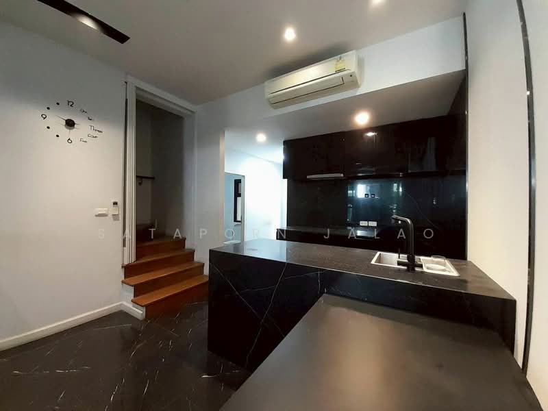 Bless Town Sukhumvit 50, Bangkok, Sukhumvit 50 Road, Phra Kanong, Khlong Toei, Bangkok, 3 Bedrooms, 263 sqm, Townhouse For Rent, by Sataporn Jalao, 500328920 - DDproperty.com