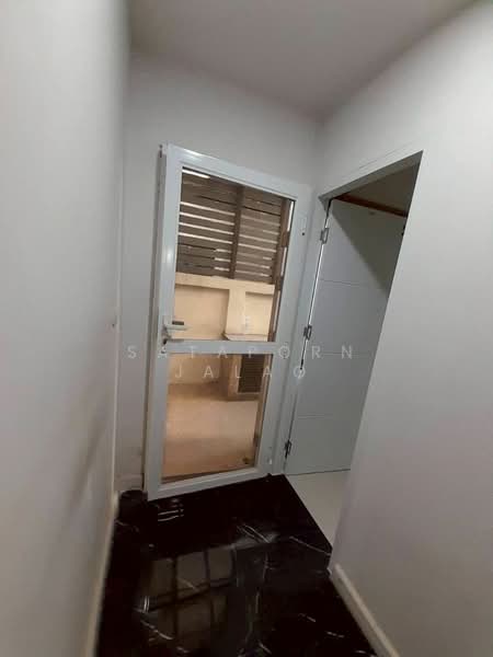 Bless Town Sukhumvit 50, Bangkok, Sukhumvit 50 Road, Phra Kanong, Khlong Toei, Bangkok, 3 Bedrooms, 263 sqm, Townhouse For Rent, by Sataporn Jalao, 500328920 - DDproperty.com
