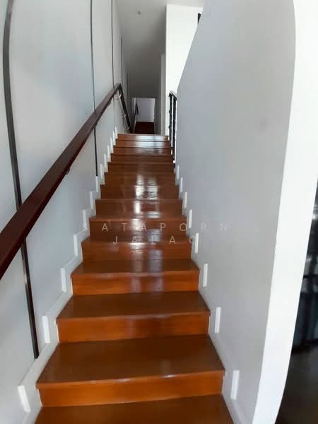 Bless Town Sukhumvit 50, Bangkok, Sukhumvit 50 Road, Phra Kanong, Khlong Toei, Bangkok, 3 Bedrooms, 263 sqm, Townhouse For Rent, by Sataporn Jalao, 500328920 - DDproperty.com