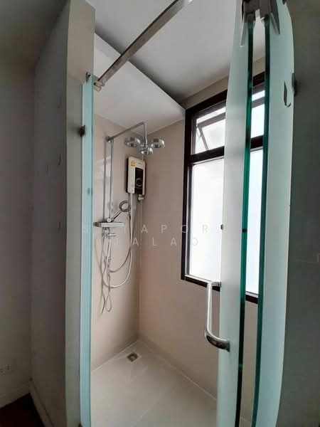 Bless Town Sukhumvit 50, Bangkok, Sukhumvit 50 Road, Phra Kanong, Khlong Toei, Bangkok, 3 Bedrooms, 263 sqm, Townhouse For Rent, by Sataporn Jalao, 500328920 - DDproperty.com