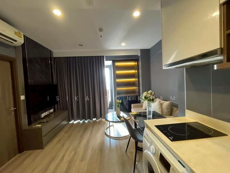 IDEO Mobi Asoke, Bangkok, New Petchaburi Road, Bang Kapi, Huai Khwang, Bangkok, 1 Bedroom, 35 sqm, Condo For Rent, by Isika Tonkham, 500328921 - DDproperty.com