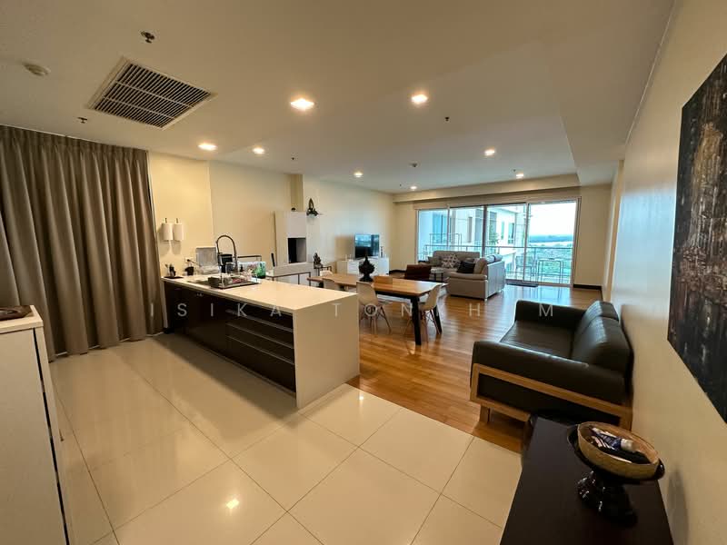 The Lofts Yennakart, Bangkok, 366 ์Soi Nang Linchi Yenakat Road, Chong Nonsi, Yan Nawa, Bangkok, 3 Bedrooms, 147 sqm, Condo For Sale, by Isika Tonkham, 500328966 - DDproperty.com