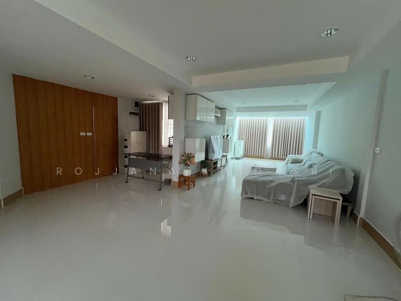 3-BR Townhouse, Bangkok, Chatuchak, Bangkok, 3 Bedrooms, 150 sqm, Townhouse For Rent, by Rojjana Jindasri, 500328978 - DDproperty.com