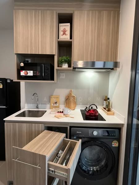 Life Rama 4-Asoke, Bangkok, Rama 4 Road, Khlong Toei, Bangkok, 1 Bedroom, 27 sqm, Condo For Rent, by Tanaporn Phumvilairak, 500329031 - DDproperty.com