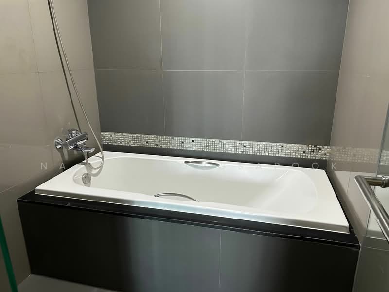 The Crest Sukhumvit 34, Bangkok, 778 Sukhumvit Road, Khong Tan, Khlong Toei, Bangkok, 1 Bedroom, 45 sqm, Condo For Sale, by Natlyn Kongsapook, 500329045 - DDproperty.com