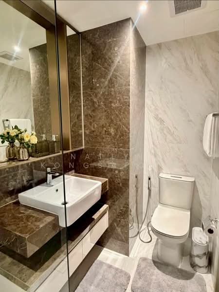 Fynn Asoke, Bangkok, 28 Sukhumvit 10 Alley, Khlong Toei, Bangkok, 1 Bedroom, 32 sqm, Condo For Rent, by Natlyn Kongsapook, 500329050 - DDproperty.com