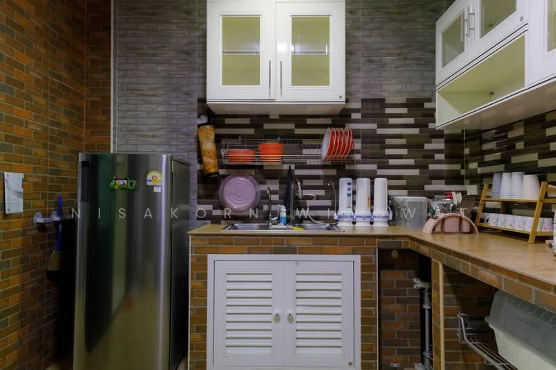 4-BR Townhouse, Bangkok, Bangko, Chom Thong, Bangkok, 4 Bedrooms, 256 sqm, Townhouse For Rent, by Nisakorn Wingwat, 500329080 - DDproperty.com