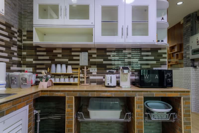 ทาวน์เฮ้าส์ 4-ห้องนอน, กรุงเทพ, บางค้อ, จอมทอง, กรุงเทพ, 256 ตร.ม., ทาวน์เฮ้าส์ ให้เช่า, โดย Nisakorn Wingwat, 500329080 - DDproperty.com