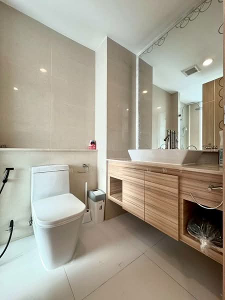 The Riviera Wongamat, Chon Buri (Pattaya), Na Kluea 16 Alley, Na Kloe, Bang Lamung (Pattaya), Chon Buri (Pattaya), Studio, 32 sqm, Condo For Rent, by ณัฐนันท์ สุนทรวรจันทร์, 500329186 - DDproperty.com