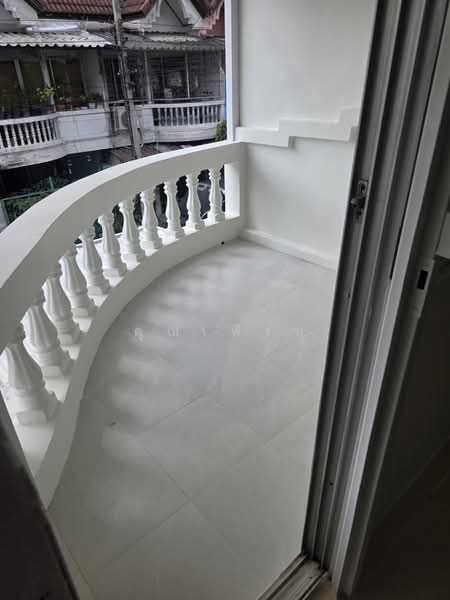 Baan Suksawat Suanthon : บ้านสุขสวัสดิ์สวนธน, กรุงเทพ, ถนนประชาอุทิศ, บางมด, ทุ่งครุ, กรุงเทพ, 80 ตร.ม., ทาวน์เฮ้าส์ ขาย, โดย คุณเฟิร์น, 500329195 - DDproperty.com