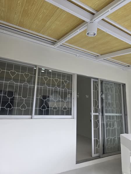 Baan Suksawat Suanthon, Bangkok, Pracha Uthit Road, Bangmot, Thung Khru, Bangkok, 3 Bedrooms, 80 sqm, Townhouse For Sale, by คุณเฟิร์น, 500329195 - DDproperty.com