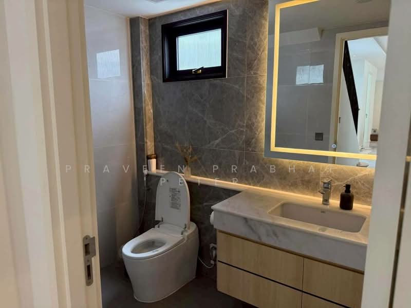 Baan Benjawan Nong Pla Lai, Chon Buri (Pattaya), Nong Pla Lai, Bang Lamung (Pattaya), Chon Buri (Pattaya), 4 Bedrooms, 250 sqm, Semi-Detached House (Twin House) For Rent, by Praveen Peter, 500329196 - DDproperty.com
