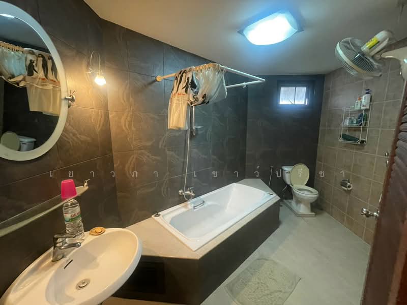 รามอินทรา, Bangkok, Ram Inthra, Khan Na Yao, Bangkok, 4 Bedrooms, 1,200 sqm, Single Detached House For Sale, by Yaowapa Chaopreecha, 500329303 - DDproperty.com