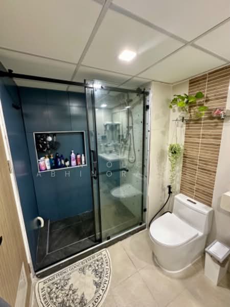 Century Park, Bangkok, 49 22 Vibhavadi-Rangsit Road, Jom Phon, Chatuchak, Bangkok, 2 Bedrooms, 42 sqm, Condo For Sale, by Intouch Abhinorasaeth, 500329310 - DDproperty.com