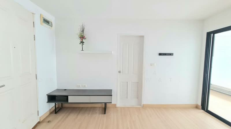 The Niche Mono Bangna (Building C and D), Bangkok, Bangna-Trad Road, Bang Na, Bangkok, 1 Bedroom, 40 sqm, Condo For Sale, by Arinchaya Pornphakdeewattana, 500329313 - DDproperty.com