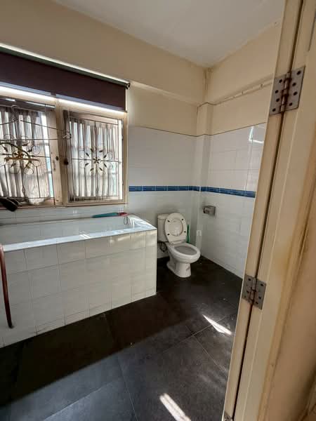 commercial building for sell, Bangkok, Din Daeng, Din Daeng, Bangkok, , 1,000 sqm, Shophouse For Sale, by คุณเล็ก, 500329338 - DDproperty.com