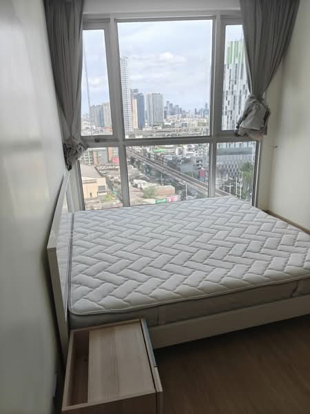 Sky Walk Residences, Bangkok, 1599 Sukhumvit Road, Phra Kanong Nua, Watthana, Bangkok, 2 Bedrooms, 60 sqm, Condo For Rent, by Intouch Abhinorasaeth, 500329342 - DDproperty.com