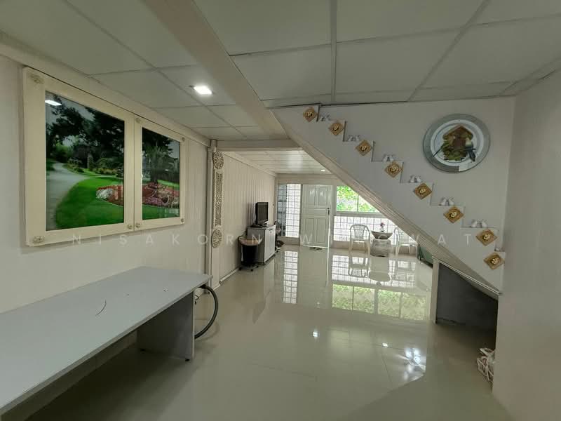 ทาวน์เฮ้าส์ 3-ห้องนอน, กรุงเทพ, สวนหลวง, กรุงเทพ, 204 ตร.ม., ทาวน์เฮ้าส์ ให้เช่า, โดย Nisakorn Wingwat, 500329344 - DDproperty.com