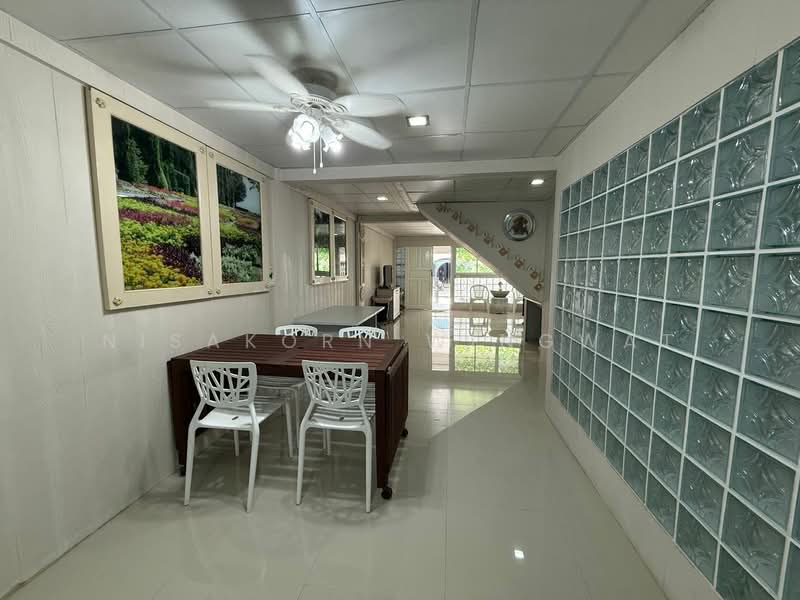 3-BR Townhouse, Bangkok, Suan Luang, Bangkok, 3 Bedrooms, 204 sqm, Townhouse For Rent, by Nisakorn Wingwat, 500329344 - DDproperty.com
