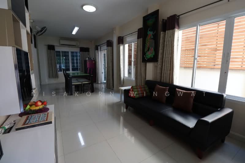 3-BR Townhouse, Bangkok, Bang Duan, Phasi Charoen, Bangkok, 3 Bedrooms, 132 sqm, Townhouse For Sale, by Nisakorn Wingwat, 500329390 - DDproperty.com