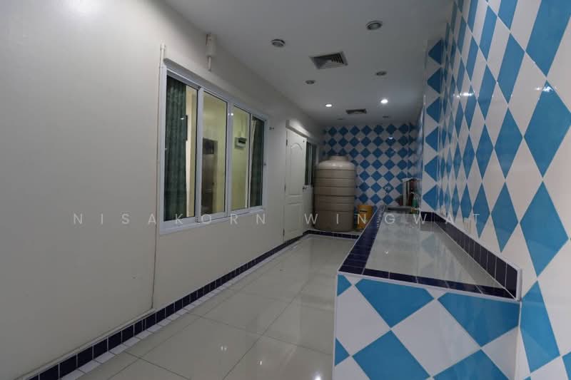 3-BR Townhouse, Bangkok, Bang Duan, Phasi Charoen, Bangkok, 3 Bedrooms, 132 sqm, Townhouse For Sale, by Nisakorn Wingwat, 500329390 - DDproperty.com