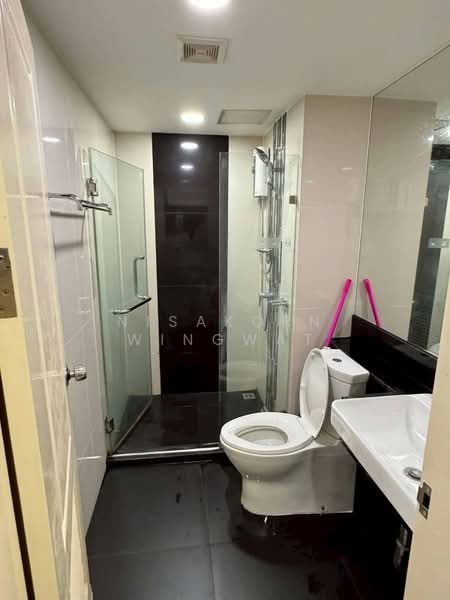 Bangkok Feliz At Krungthonburi Station, Bangkok, 249 Charoen Nakhon Rd, Khlong Ton Sai, Khlong San, Bangkok, 1 Bedroom, 32 sqm, Condo For Rent, by Nisakorn Wingwat, 500329401 - DDproperty.com