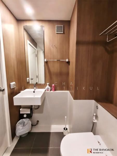 Blossom Condo @ Sathorn-Charoenrat, Bangkok, Charoen Rat Road, Thung Wat Don, Sathon, Bangkok, 2 Bedrooms, 62 sqm, Condo For Rent, by Nicha Peerakittikul, 500329405 - DDproperty.com