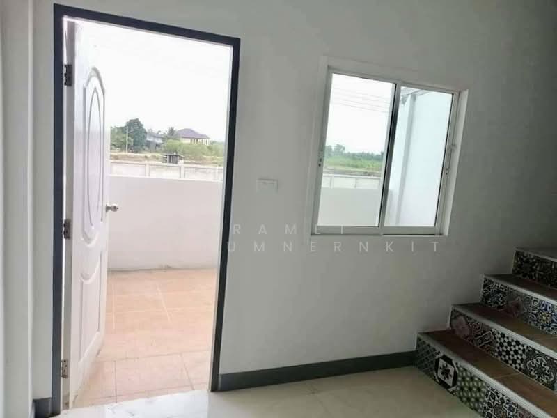 2-BR Townhouse, Prachuap Khiri Khan, Khao Noi, Pran Buri, Prachuap Khiri Khan, 2 Bedrooms, 93 sqm, Townhouse For Sale, by Woramet  Jiemdumnernkit, 500329428 - DDproperty.com