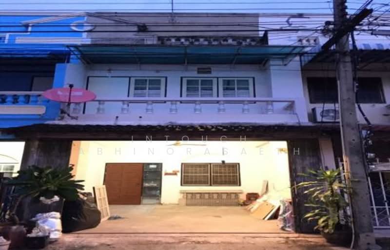 3-BR Townhouse, Bangkok, Nawamin, Bueng Kum, Bangkok, 3 Bedrooms, 126 sqm, Townhouse For Sale, by Intouch Abhinorasaeth, 500329486 - DDproperty.com