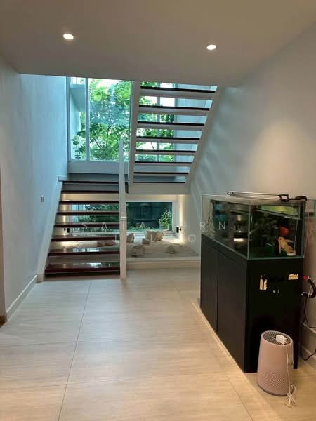 3-BR House, Bangkok, Khlong Tan Nua, Watthana, Bangkok, 3 Bedrooms, 622 sqm, Single Detached House For Sale, by Sataporn Jalao, 500329520 - DDproperty.com