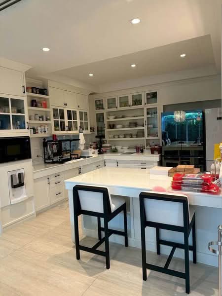 3-BR House, Bangkok, Khlong Tan Nua, Watthana, Bangkok, 3 Bedrooms, 622 sqm, Single Detached House For Sale, by Sataporn Jalao, 500329520 - DDproperty.com