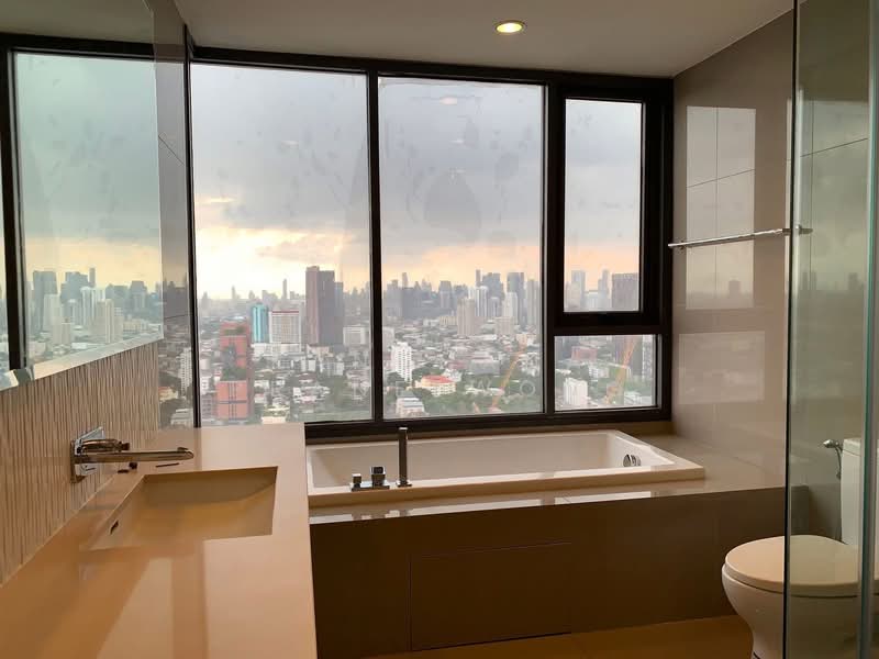 Rhythm Sukhumvit 42, Bangkok, Soi Sukhumvit 42, Sukhumvit Road, Phra Kanong, Khlong Toei, Bangkok, 2 Bedrooms, 78 sqm, Condo For Rent, by Kanchana Praneewong, 500329556 - DDproperty.com