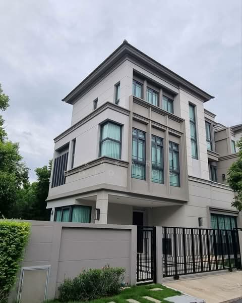 The Sonne Srinakarin-Bangna, Bangkok, Soi Chumchon Mahat Thai 3, Bangna-Trad Road, Dok Mai, Prawet, Bangkok, 4 Bedrooms, 245 sqm, Single Detached House For Sale, by Piyathida Atikhomvitaya, 500329560 - DDproperty.com