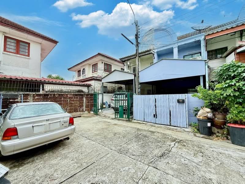 ขาย ทาวน์เฮ้าส์ 2 ชั้น หมู่บ้าน มารวย 1 สายไหม, Bangkok, Sai Mai, Bangkok, 2 Bedrooms, 80 sqm, Townhouse For Sale, by กรณวัสส์ กัณฑวัสส์วงส์, 500329599 - DDproperty.com