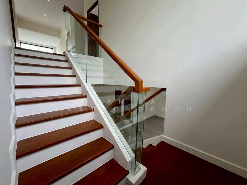 บ้านเดี่ยวหรู ทำเลทอง “ปรีดีพนมยงค์ 42” #บ้านสร้างใหม่, Bangkok, Khlong Tan Nua, Watthana, Bangkok, 4 Bedrooms, 401 sqm, Single Detached House For Rent, by Pranisa Jirathongpoon, 500329621 - DDproperty.com