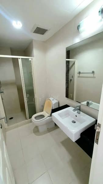 Chewathai Ratchaprarop, Bangkok, 51 Rajaprarop Road, Makkasan, Ratchathewi, Bangkok, 2 Bedrooms, 60 sqm, Condo For Rent, by Pasupit Ditbanjong, 500329650 - DDproperty.com
