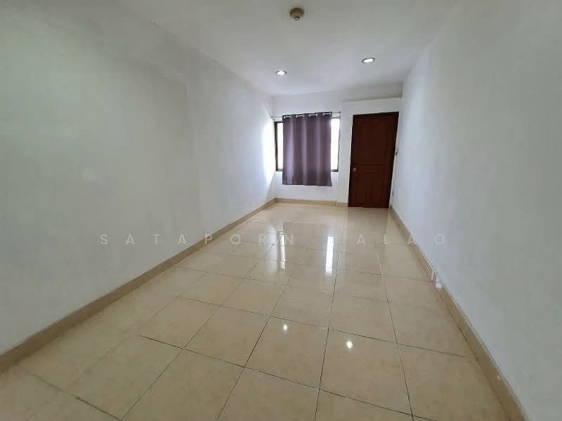 4-BR Townhouse, Bangkok, Bang Chak, Phra Khanong, Bangkok, 4 Bedrooms, 350 sqm, Townhouse For Rent, by Sataporn Jalao, 500329656 - DDproperty.com