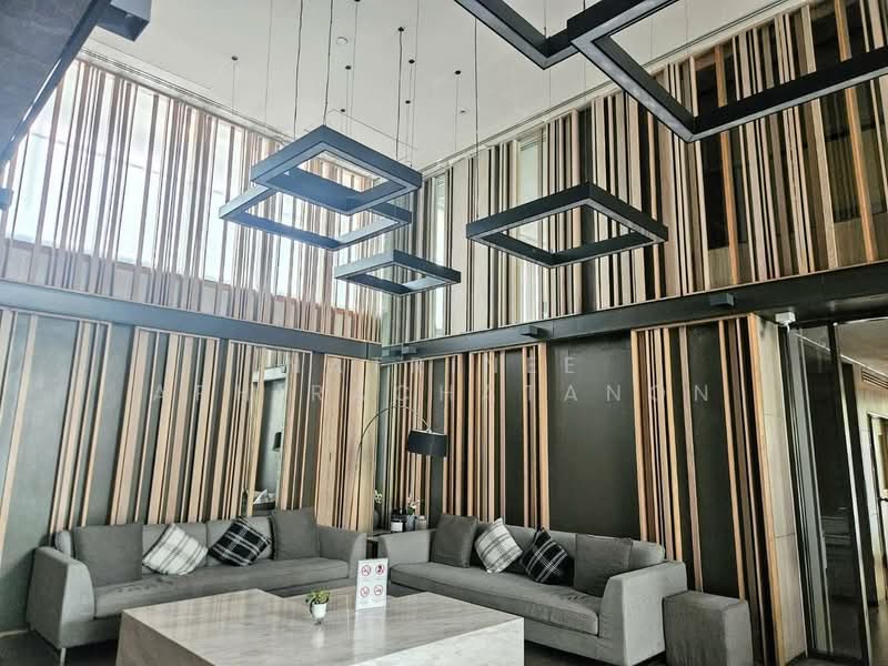 Centric Ratchada-Huai Khwang, Bangkok, Ratchadapisek Road, Huai Khwang, Bangkok, 1 Bedroom, 36 sqm, Condo For Rent, by Natrinee Aphirachatanon, 500329672 - DDproperty.com