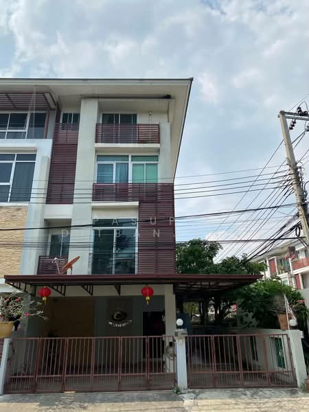Thanapat Haus Sathorn - Narathiwas, Bangkok, Soi Chuen Chitrung, Nontri Road, Chong Nonsi, Yan Nawa, Bangkok, 4 Bedrooms, 340 sqm, Townhouse For Sale, by Pasupit Ditbanjong, 500329673 - DDproperty.com