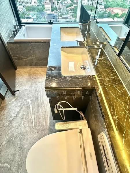 The Esse Sukhumvit 36, Bangkok, Soi Sukhumvit 36, Sukhumvit Road, Phra Kanong, Khlong Toei, Bangkok, 2 Bedrooms, 72 sqm, Condo For Sale, by Suchira Teshasamphan, 500329676 - DDproperty.com