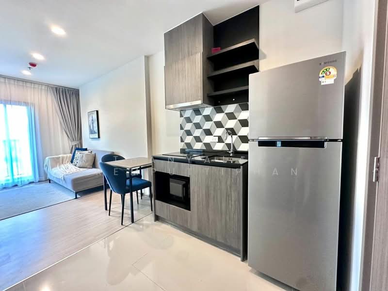 The Base Phetchaburi-Thonglor, Bangkok, Phetchaburi Rd, Bang Kapi, Huai Khwang, Bangkok, 1 Bedroom, 34 sqm, Condo For Rent, by Thanyalak Premputtiphan, 500329681 - DDproperty.com